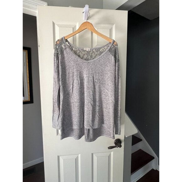 Charmed Hearts Womens Large Gray Knit Top Lace Shoulder Long Sleeve Casual Blous - Picture 1 of 5